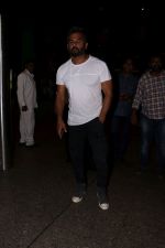 Suniel Shetty at the Airport on 22nd June 2017